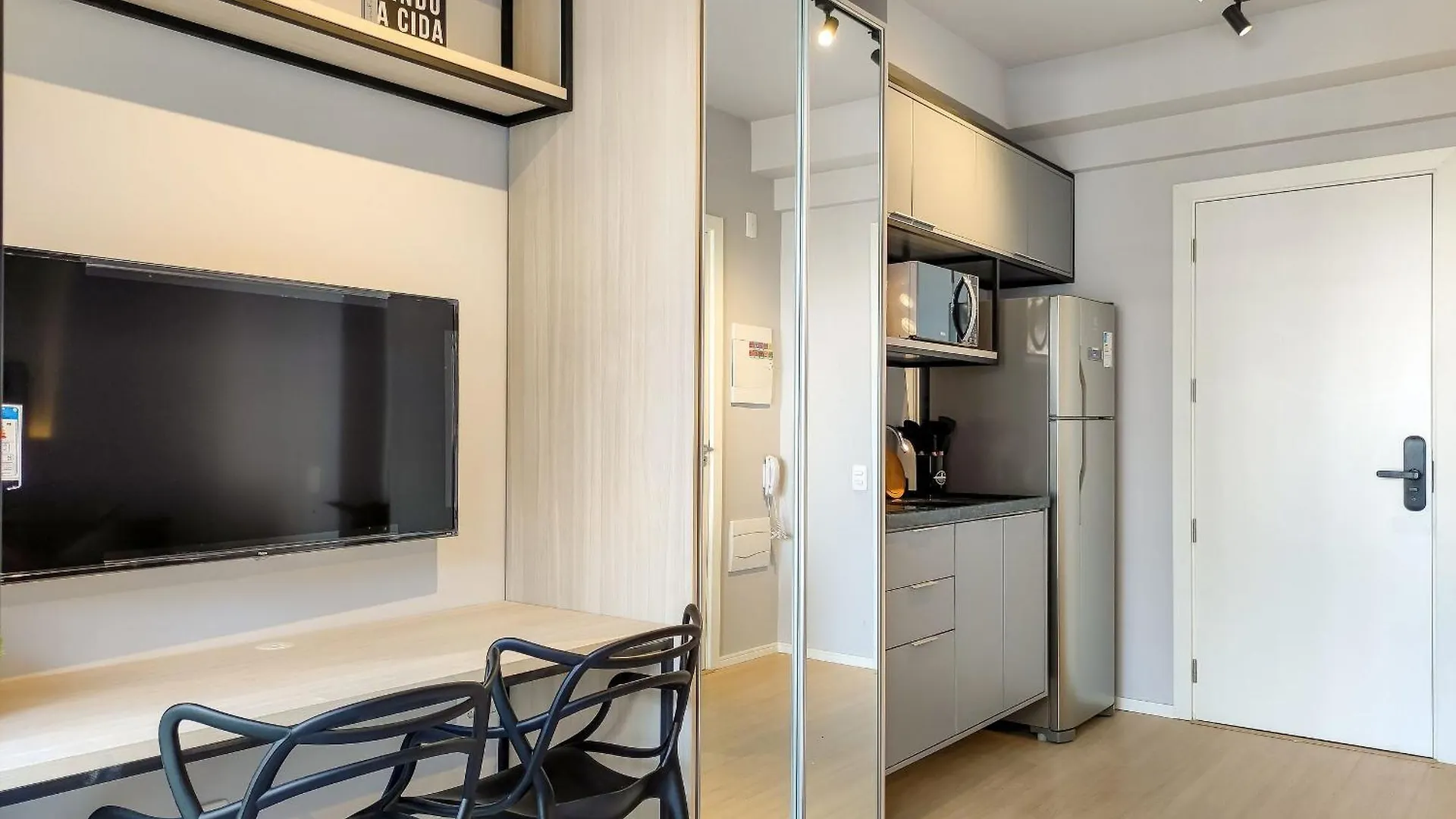 Apartamentos Completos Ao Lado Do Metro, Vila Madalena São Paulo