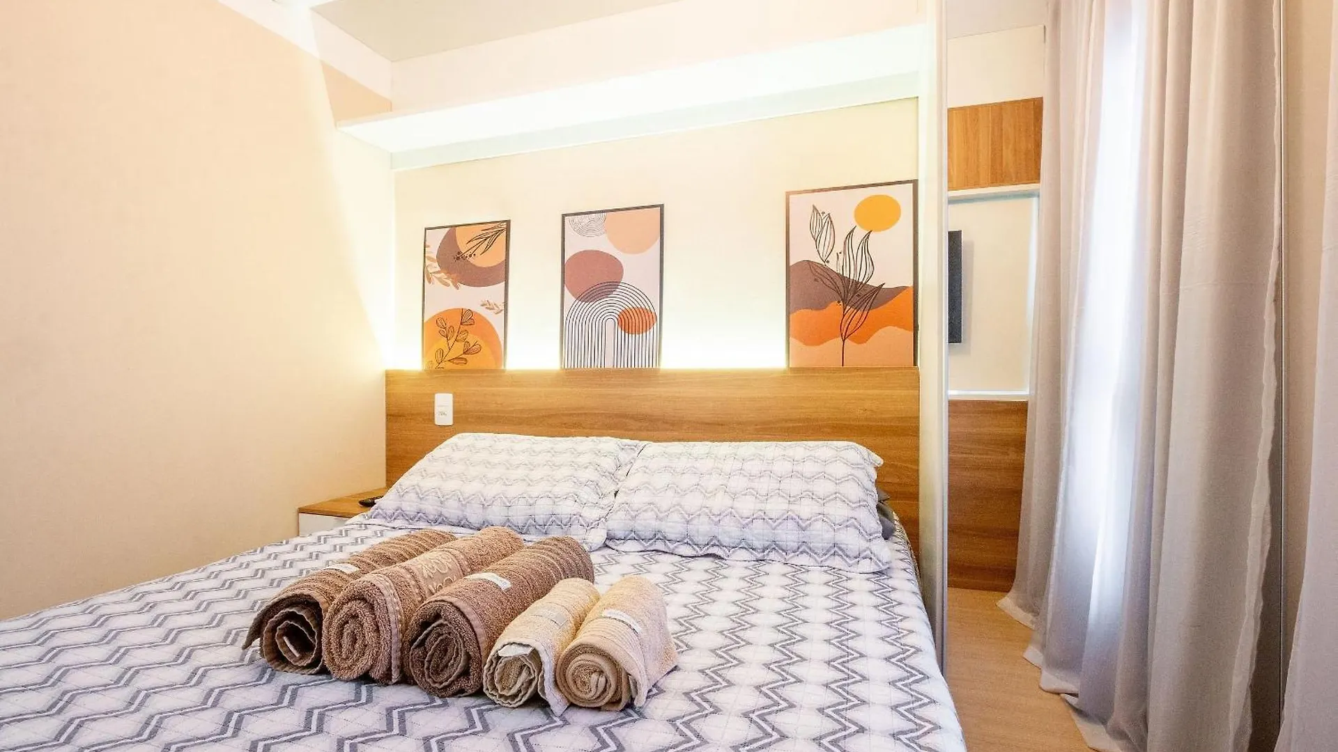 Apartamentos Completos Ao Lado Do Metro, Vila Madalena Σάο Πάολο 0*,  Βραζιλία